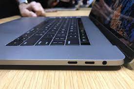 Laptops with Thunderbolt 3