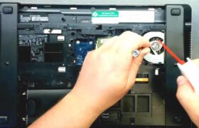 how to clean a laptop fan